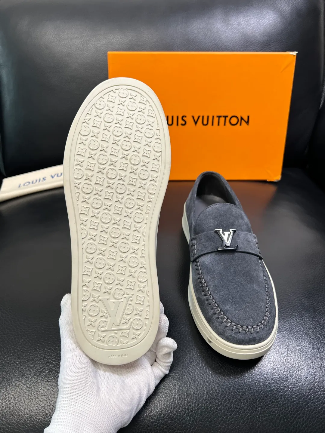Men's shoes 💰740 Lv high quality top crafts Louis Vuitton, sports sneakers counter synchronization, uppers imported from Italy, high-quality splicing colorful complex crafts, imported mesh pads soft and comfortable, soles: original soles specially provided by the original factory, T men's shoes 💰U exclusive movable molded soles super comfortable, original factory single goods, code number 38-44 (customized 45)